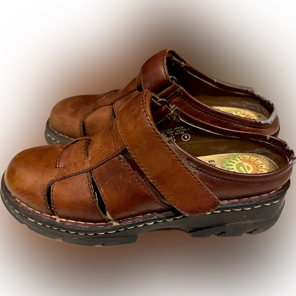 Vintage Earth Shoe Leather Harriet Lug Sole Mule Brown Sz8!worn only a few times